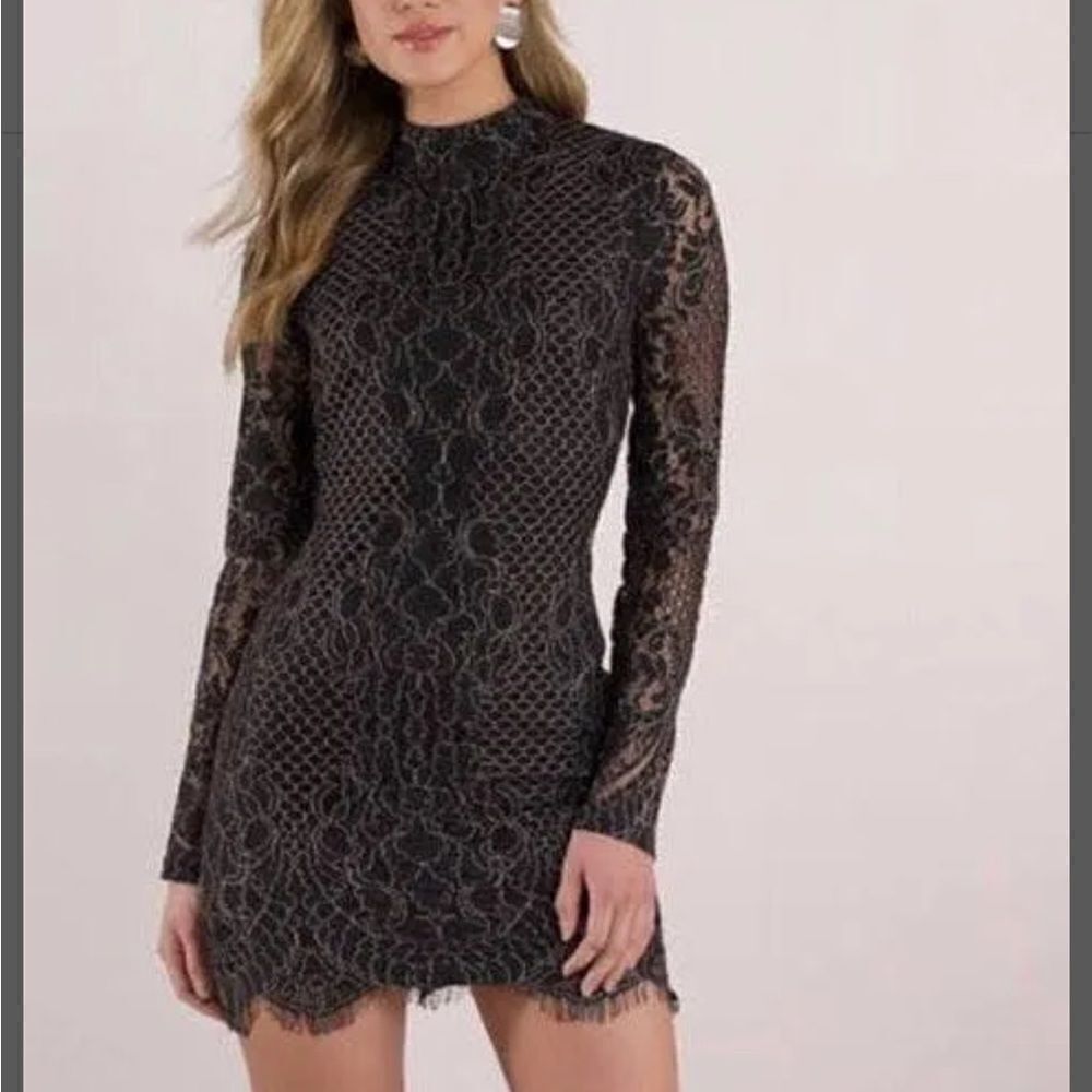 👗 Tobi Out to Town Black Lace Bodycon Dress - Size Small - NWT - High Neck